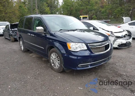 2015 Chrysler Town & Country Touring-L z USA, uszkodzony, nr VIN 2C4RC1CG8FR727656